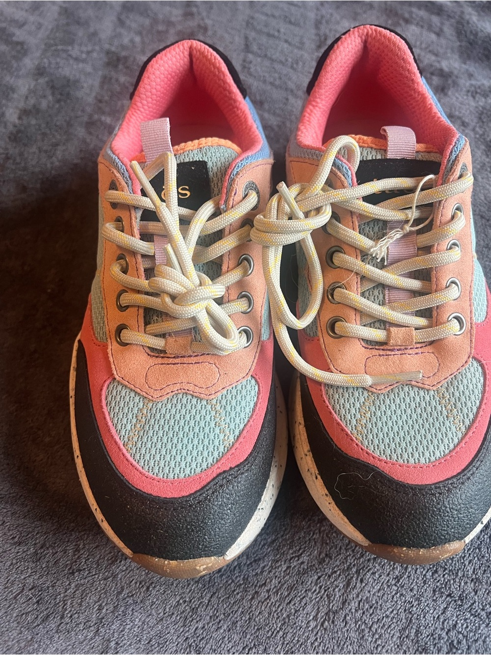 Taos Footwear women’s Coral Pink and Aqua Multi-Color Sneakers